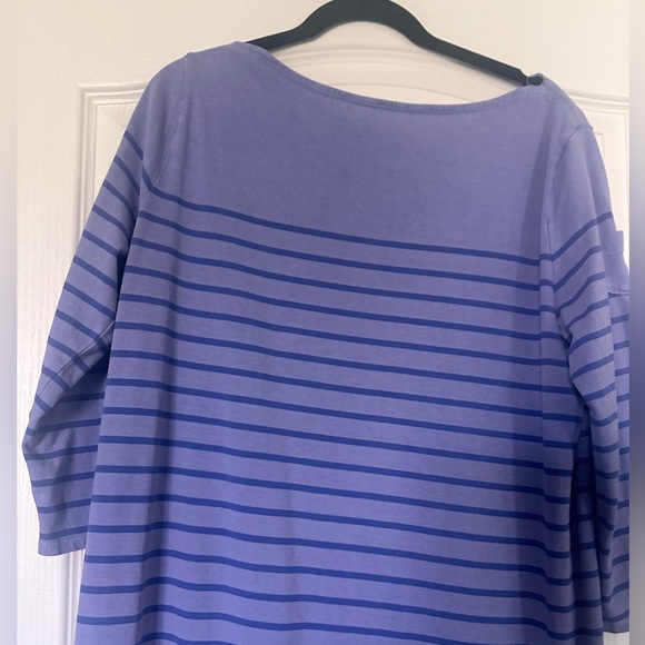 Vineyard Vines 3/4 sleeved Striped Dress‼️ FINAL PRICE‼️ - Picture 2 of 3
